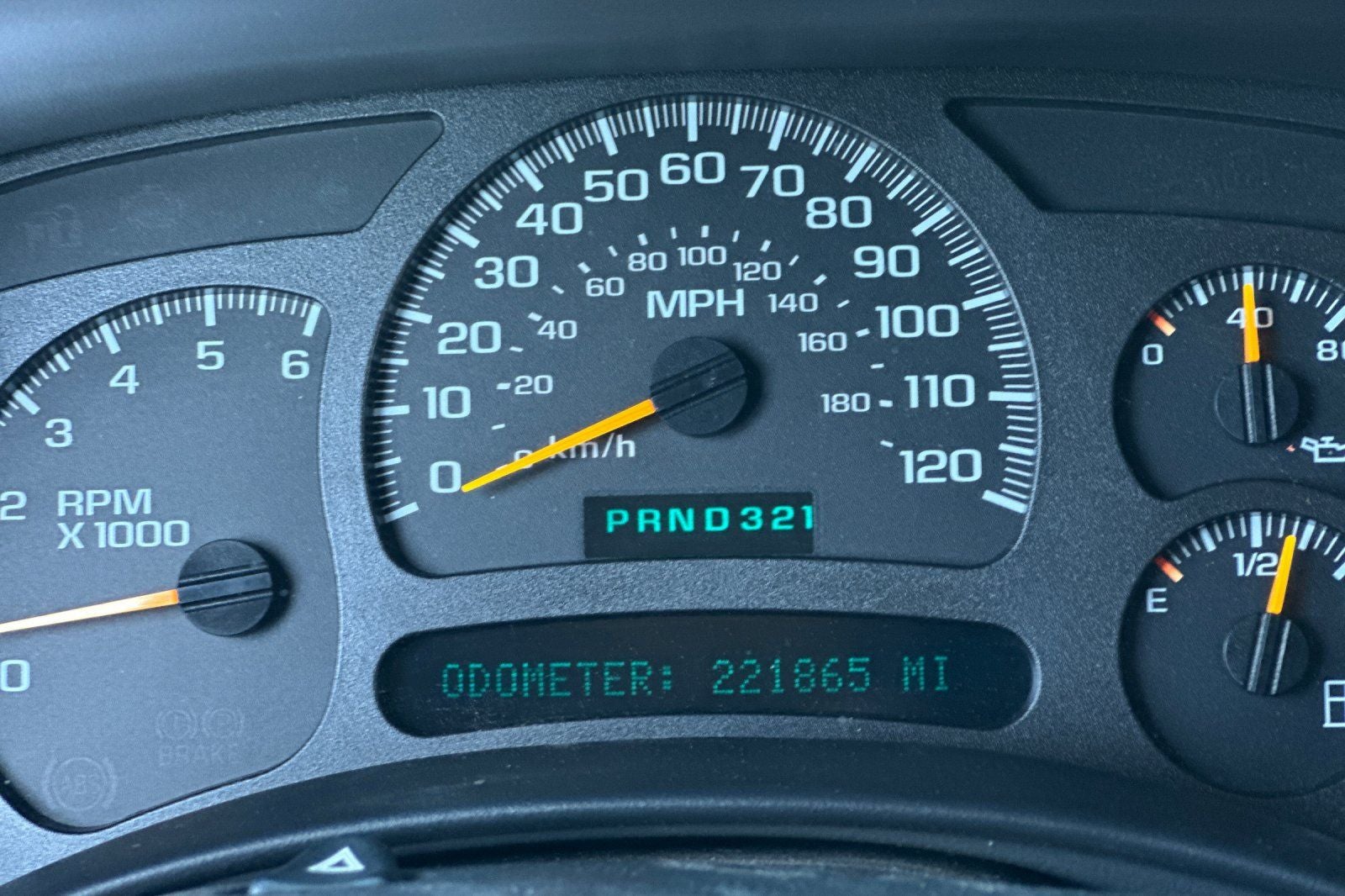 2004 Chevrolet Tahoe LT