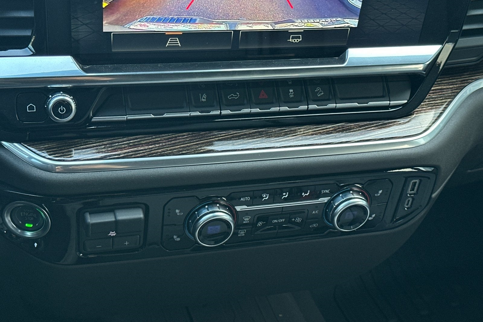 2025 GMC Sierra 3500HD SLE