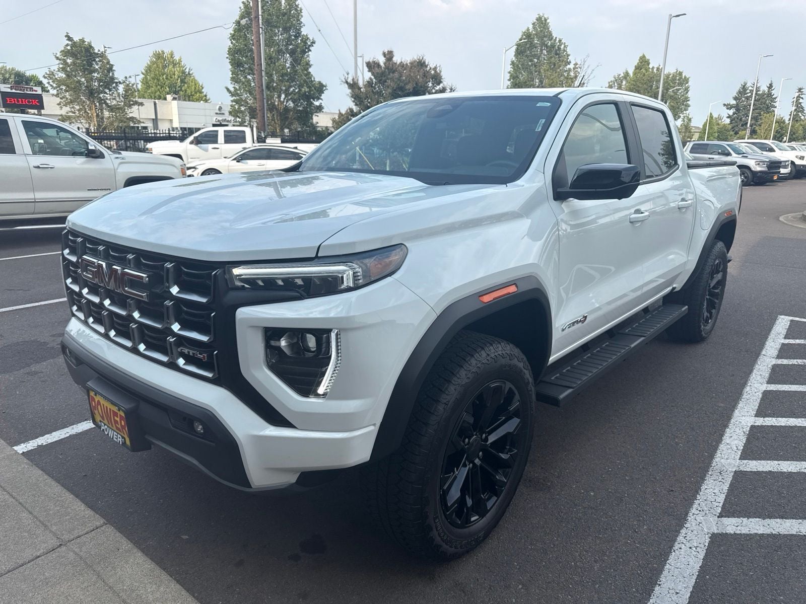 2024 GMC Canyon AT4