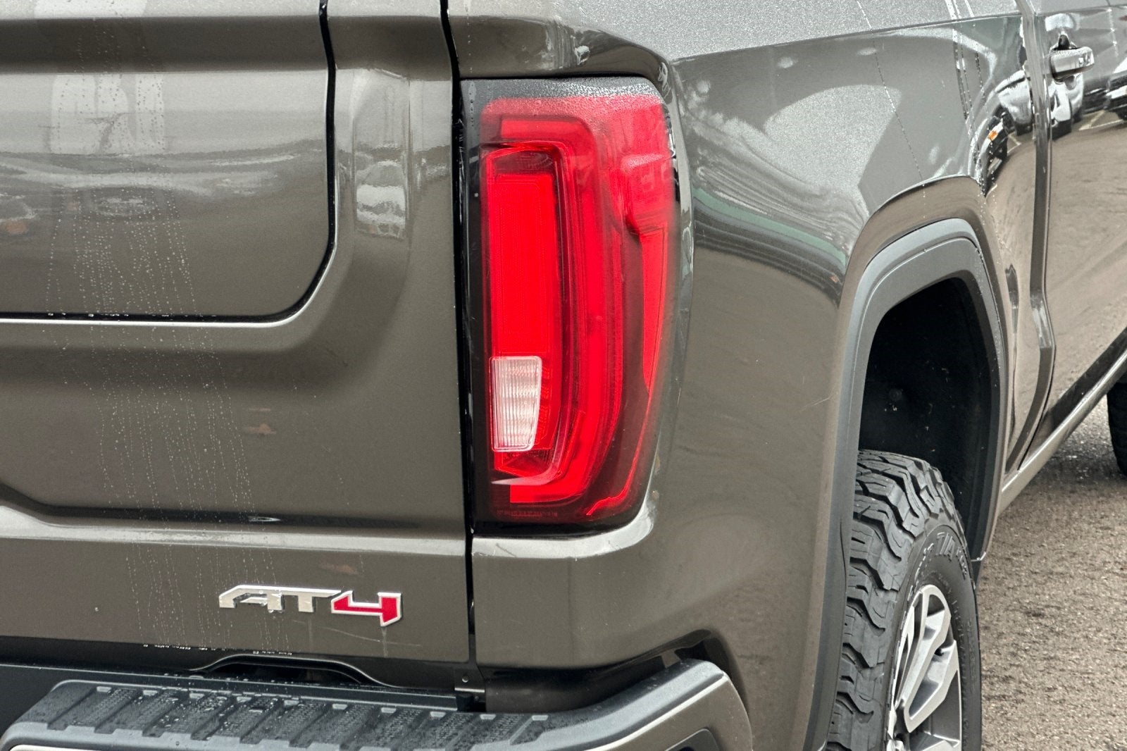 2019 GMC Sierra 1500 AT4