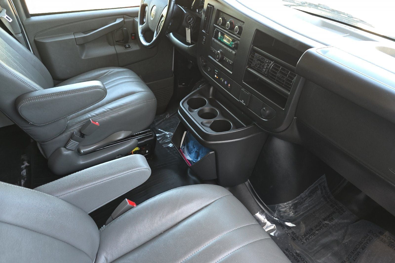 2023 GMC Savana 2500 Work Van