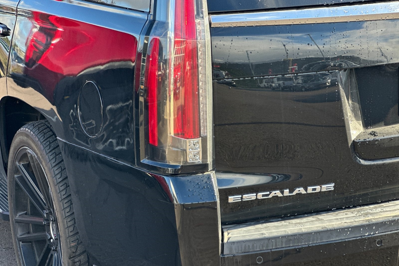 2016 Cadillac Escalade Luxury
