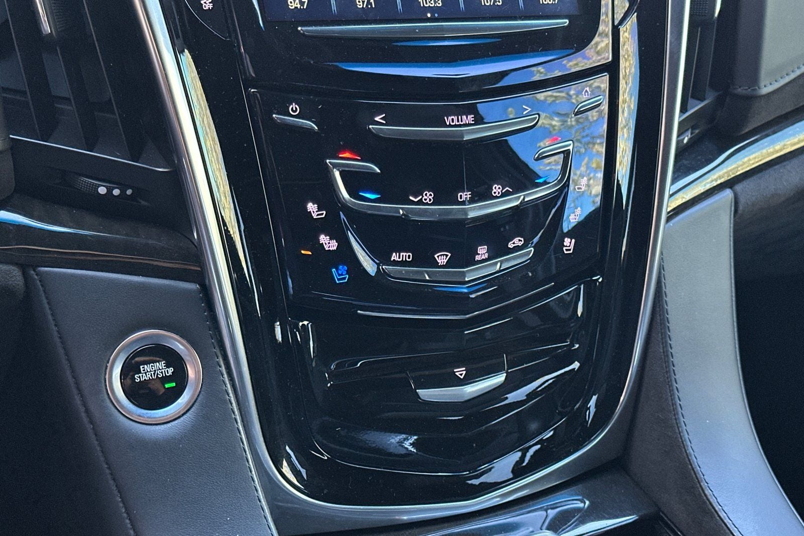 2019 Cadillac Escalade ESV Platinum Edition