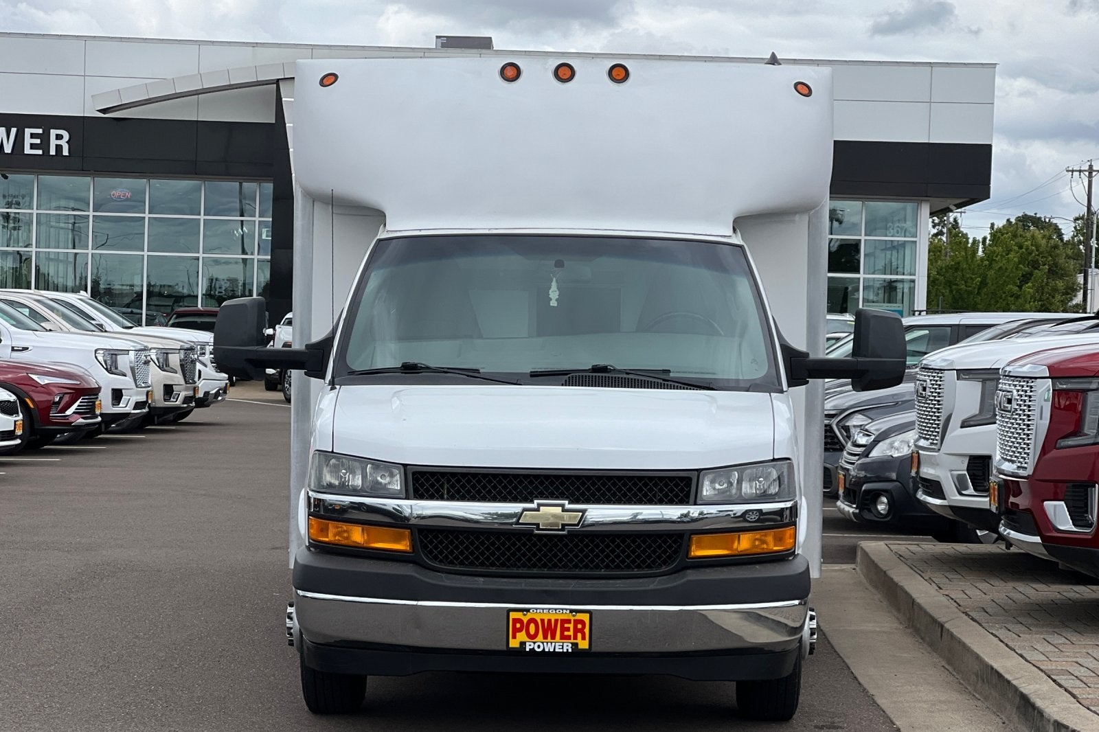 2019 Chevrolet Express 3500 Work Van Cutaway