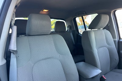 2017 Nissan Frontier SV