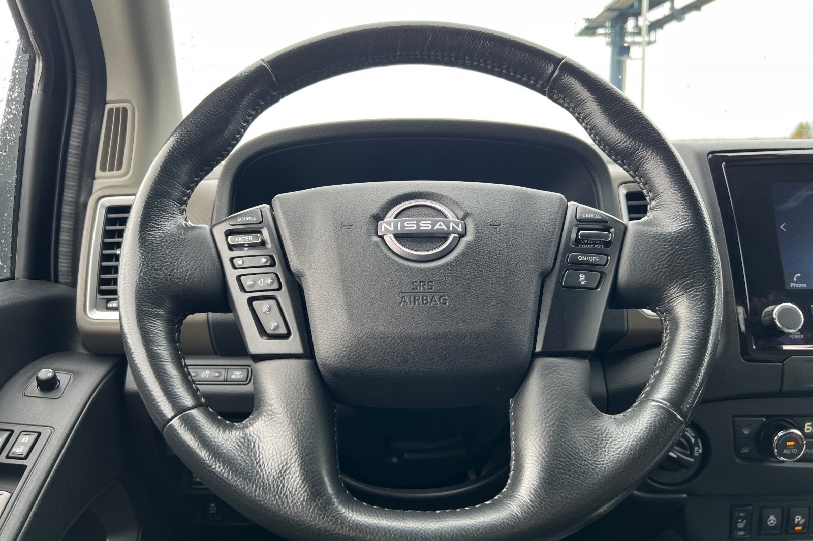 2023 Nissan Frontier SV