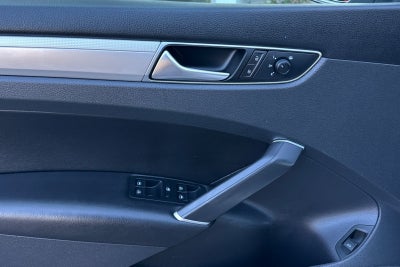 2019 Volkswagen Passat 2.0T Wolfsburg