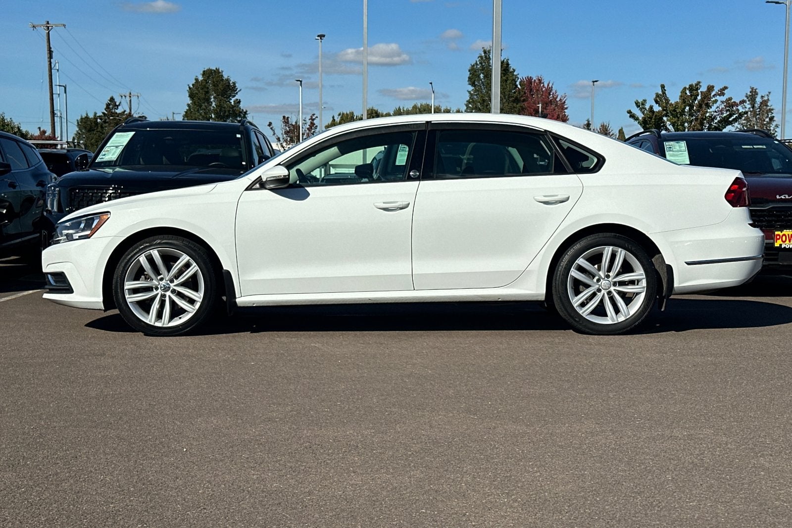 2019 Volkswagen Passat 2.0T Wolfsburg