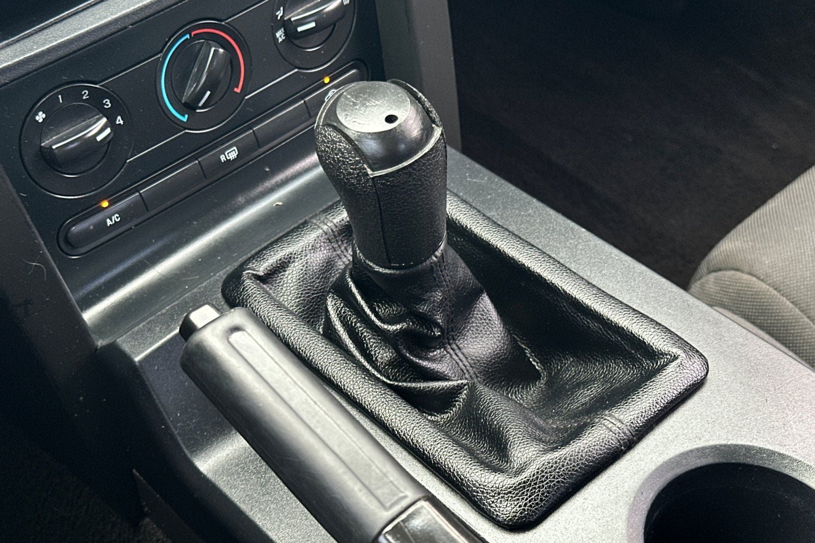 2007 Ford Mustang Base