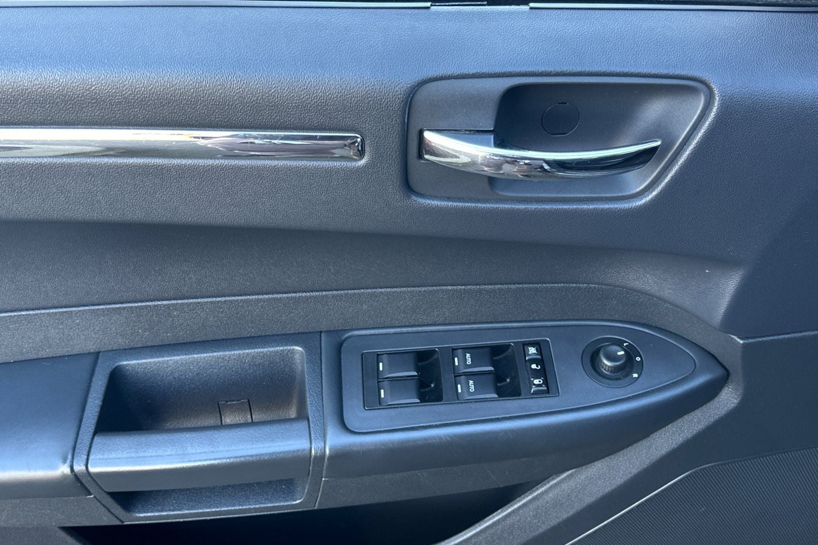 2010 Chrysler 300 Touring