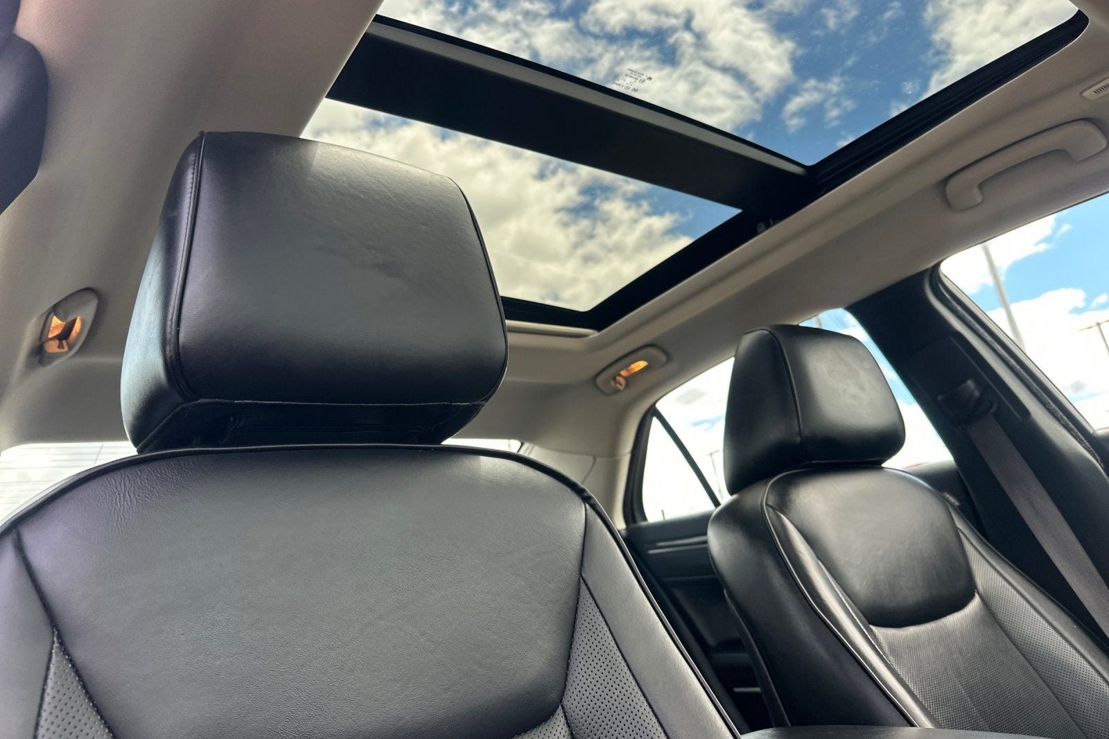 2022 Chrysler 300 Touring