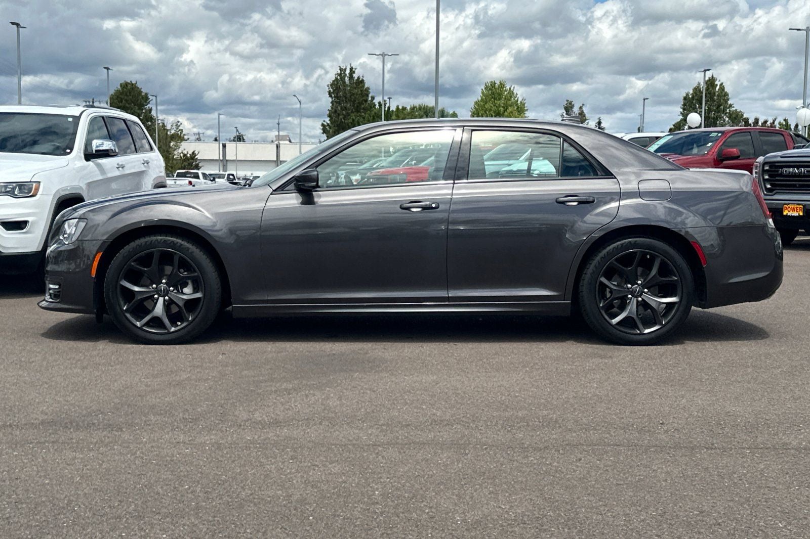 2022 Chrysler 300 Touring
