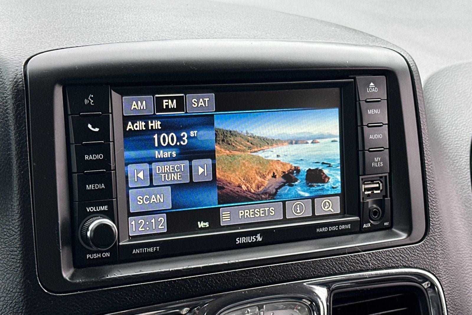 2016 Chrysler Town & Country Touring