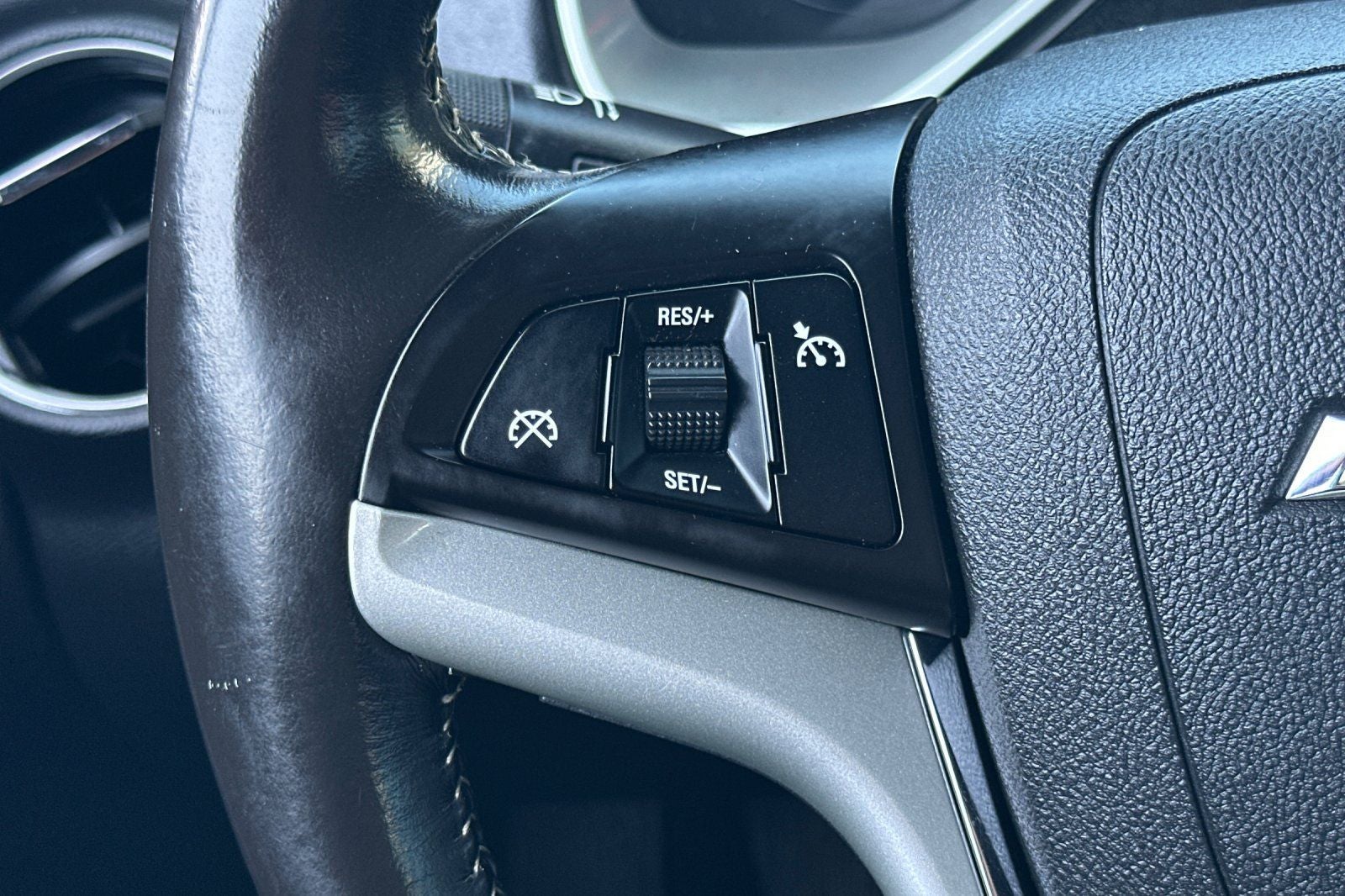 2015 Chevrolet Camaro 1LT