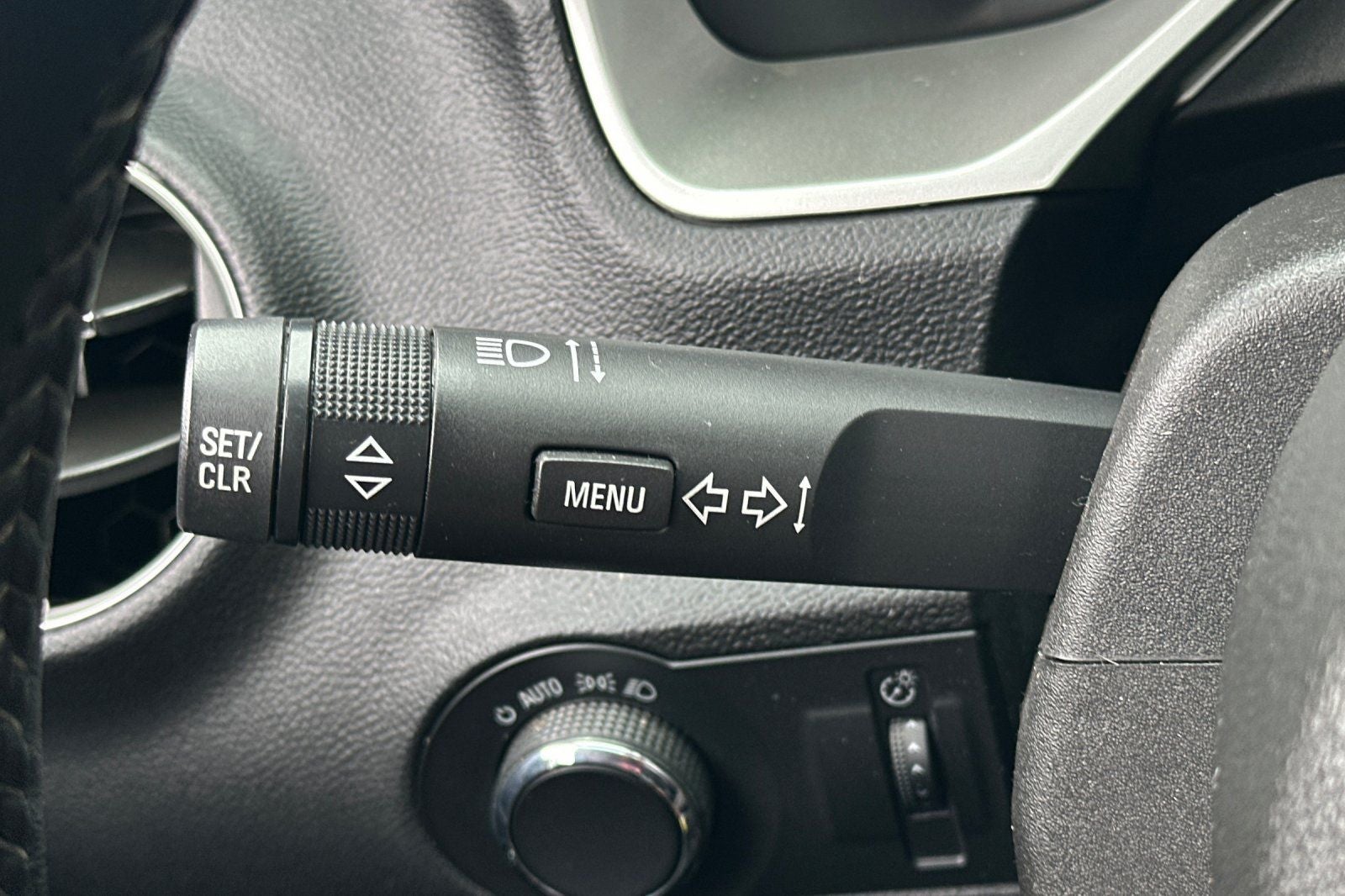 2011 Chevrolet Camaro SS 1SS