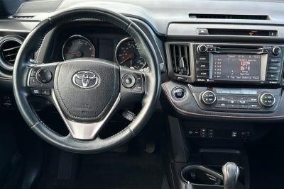2016 Toyota RAV4 SE