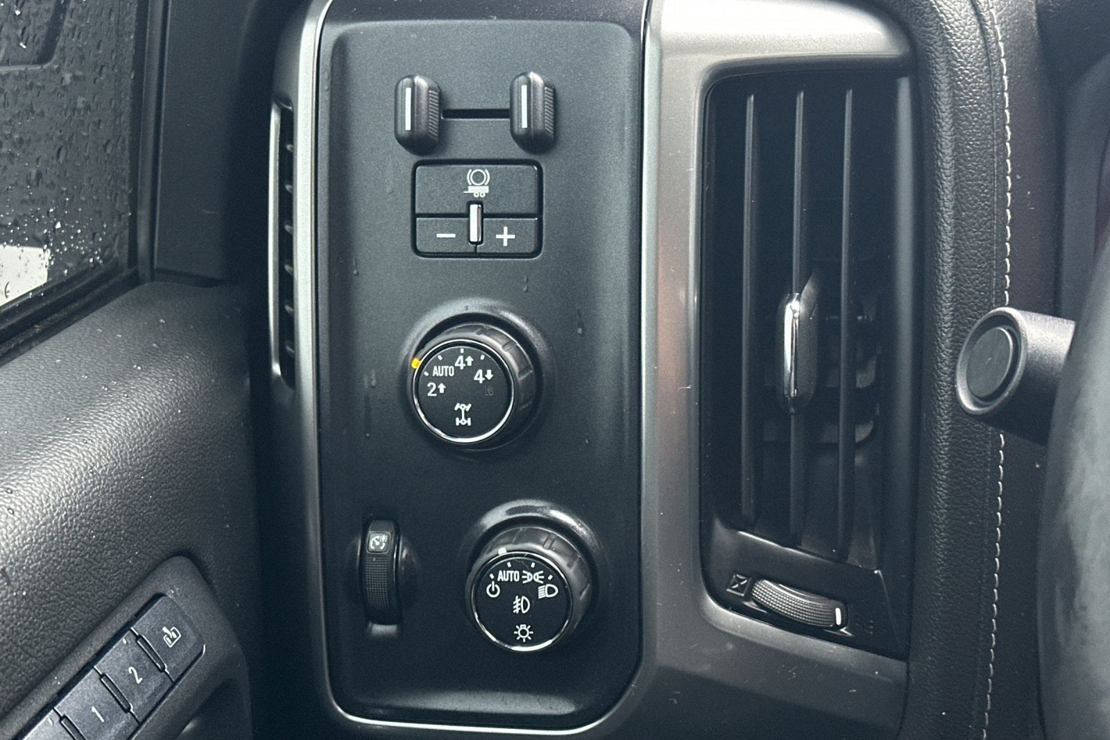 2016 Chevrolet Silverado 1500 LTZ 1LZ