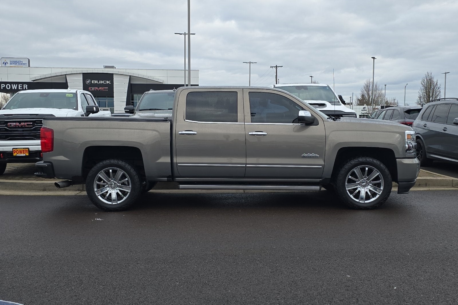 2017 Chevrolet Silverado 1500 High Country
