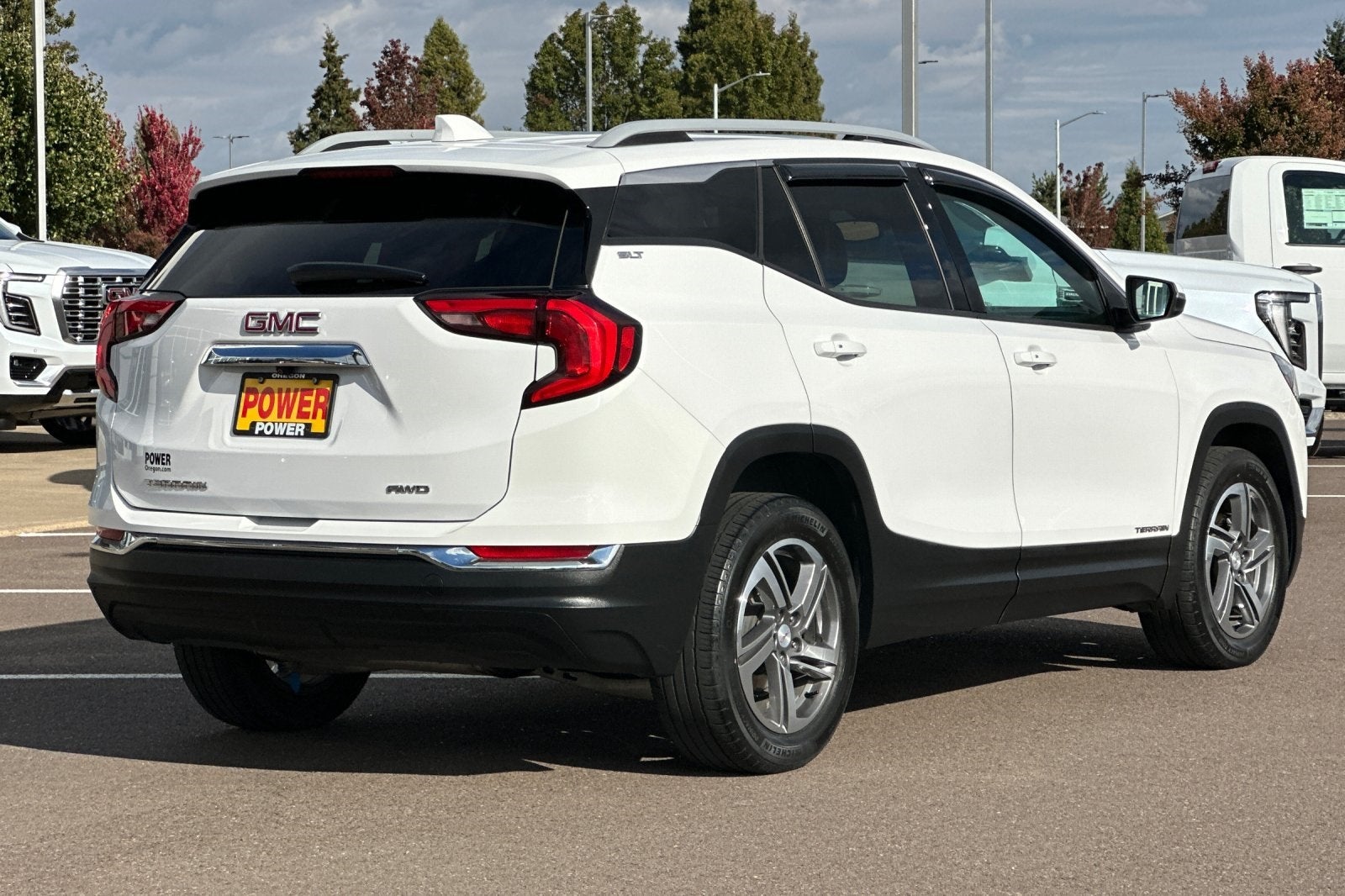 2020 GMC Terrain SLT