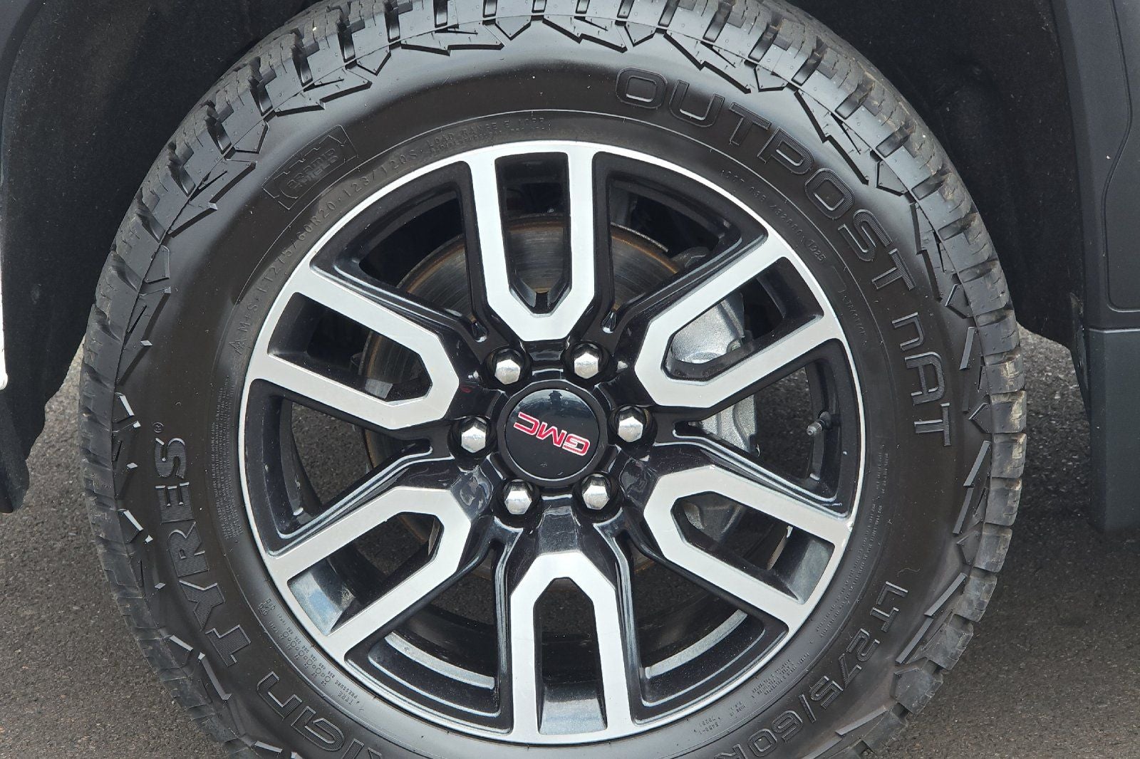 2022 GMC Sierra 1500 AT4