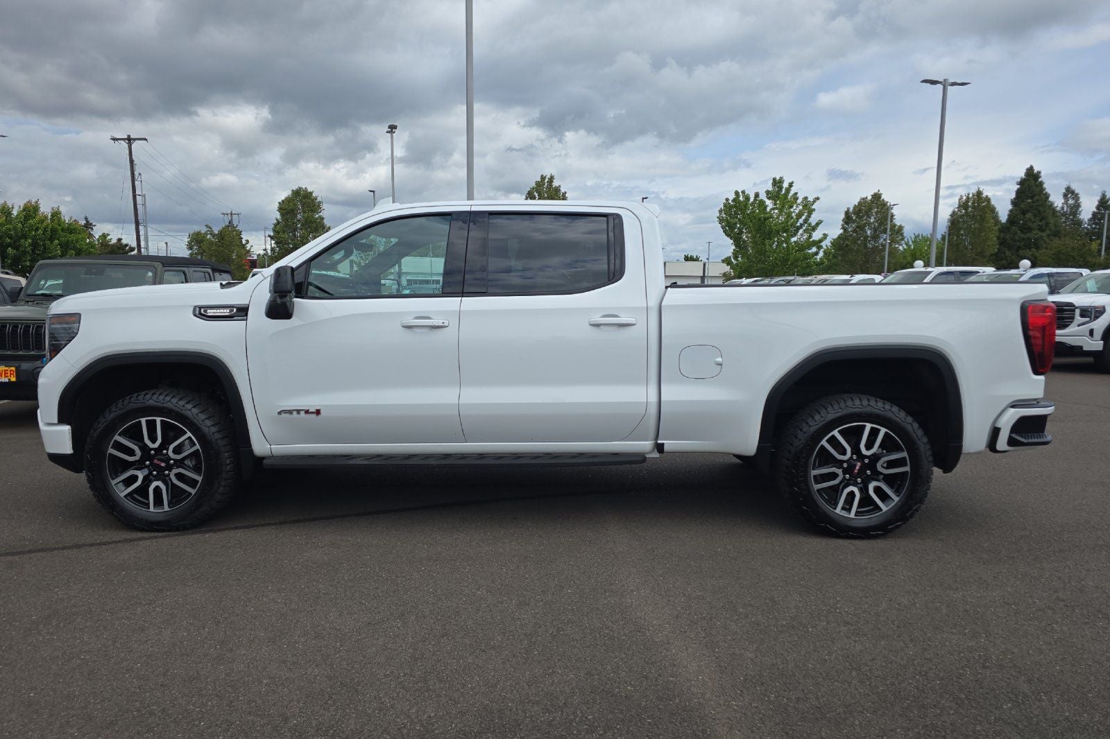 2022 GMC Sierra 1500 AT4