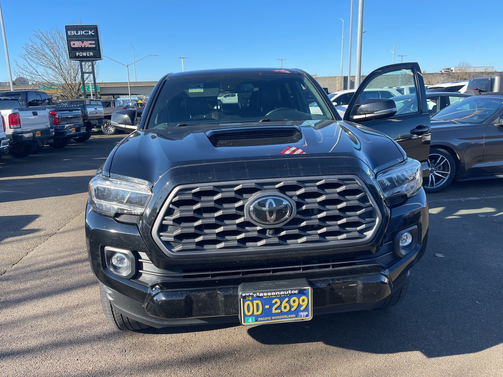 2023 Toyota Tacoma V6
