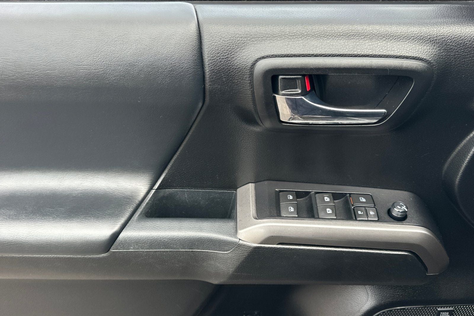 2021 Toyota Tacoma Limited V6