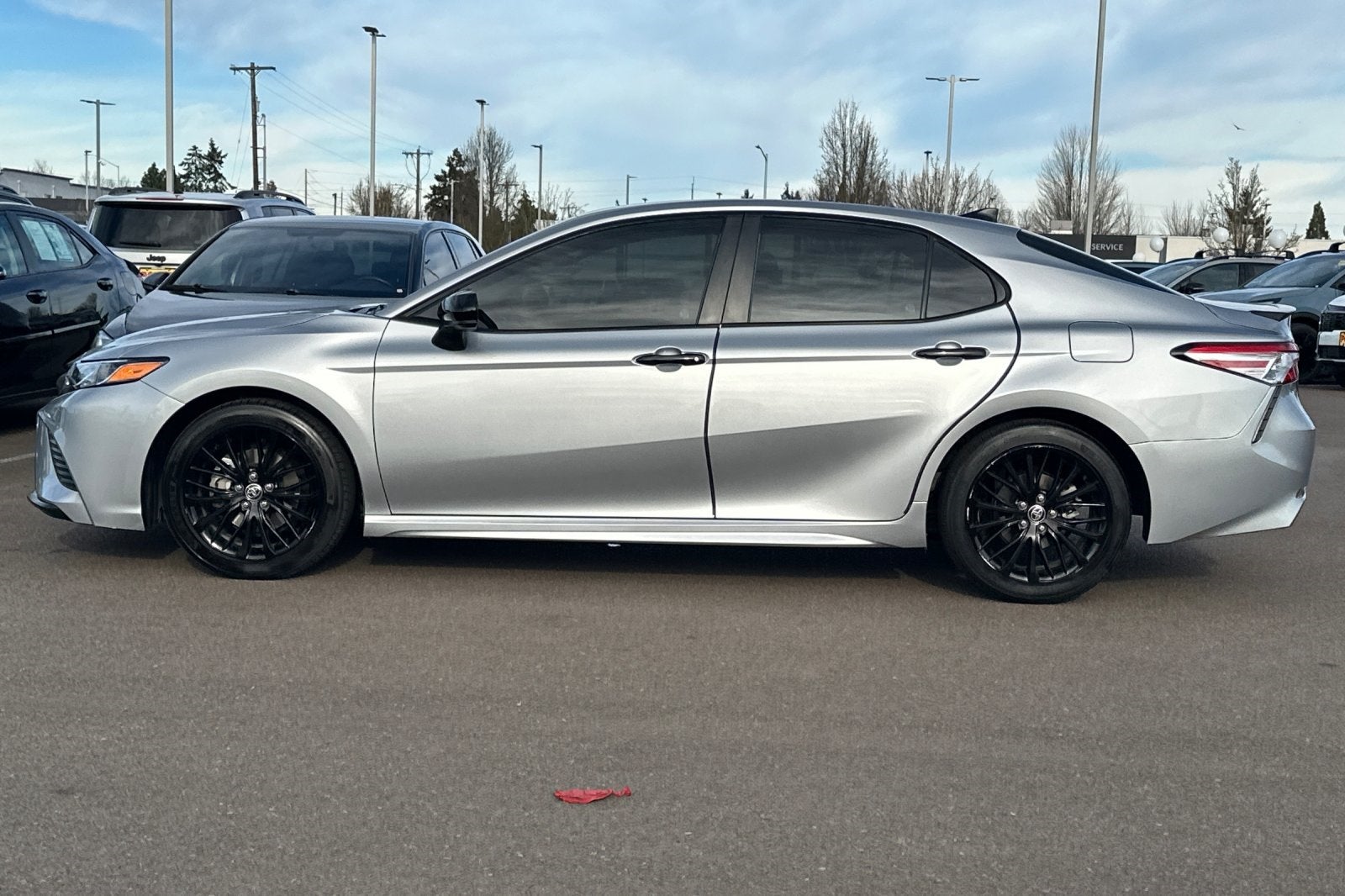 2020 Toyota Camry SE