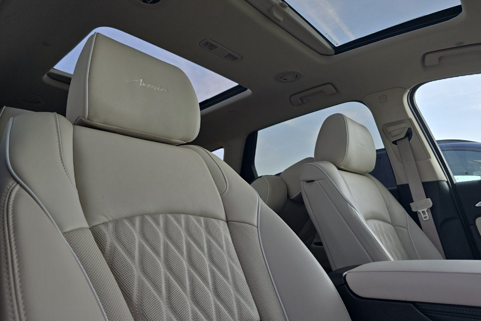2023 Buick Enclave Avenir