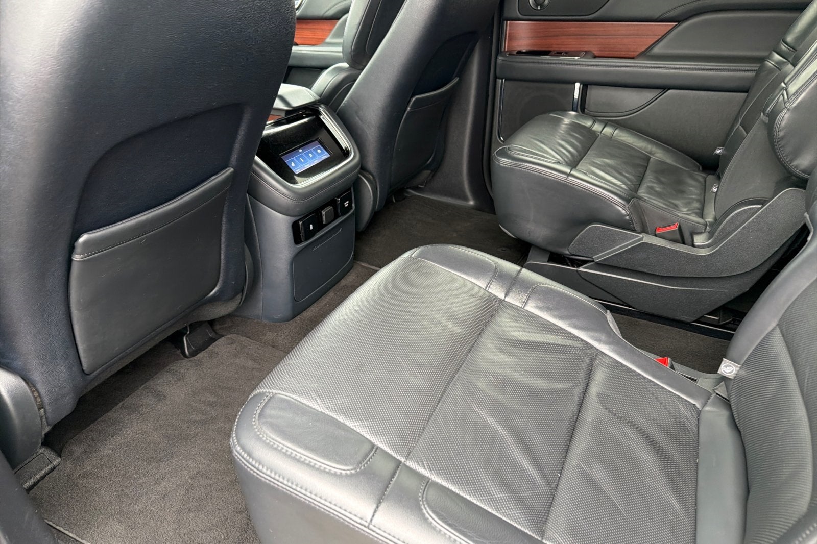 2023 Lincoln Navigator L Reserve