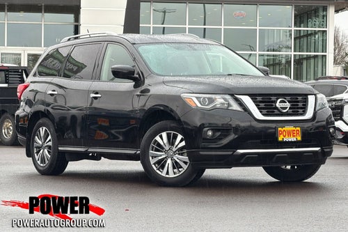 2018 Nissan Pathfinder SV