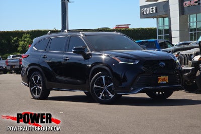 2022 Toyota Highlander XSE