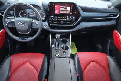 2022 Toyota Highlander XSE