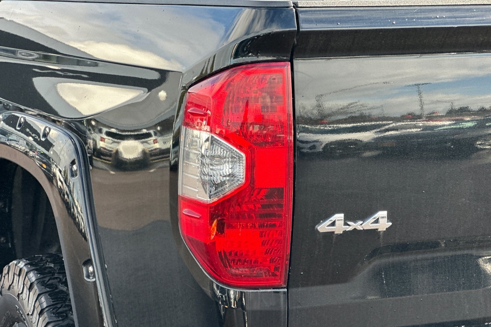 2014 Toyota Tundra SR5