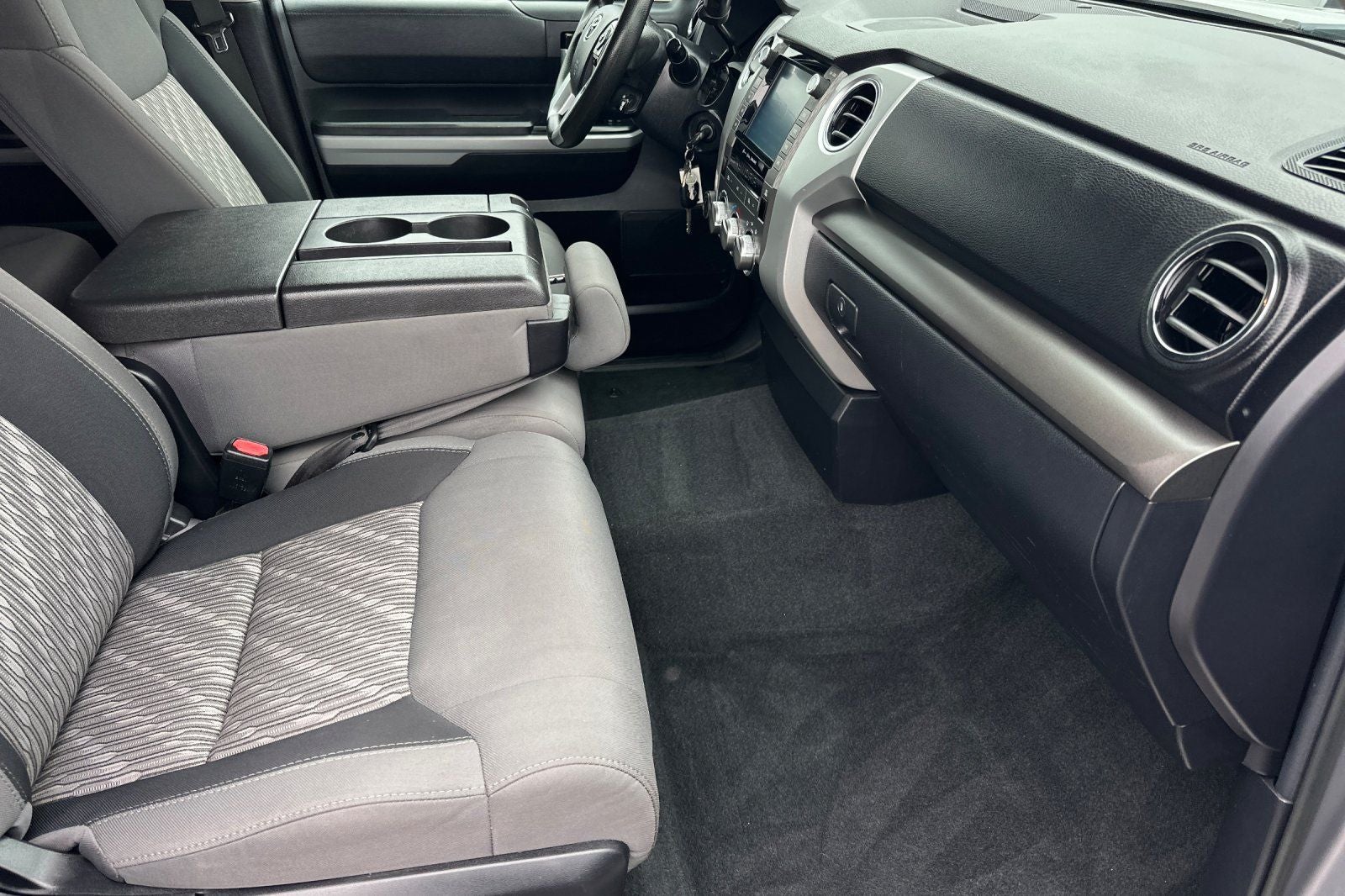2020 Toyota Tundra SR5