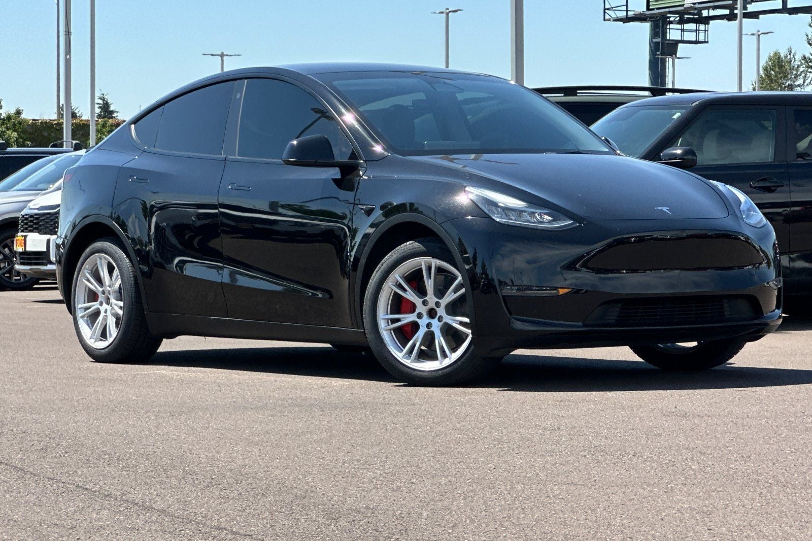 2023 Tesla Model Y Long Range