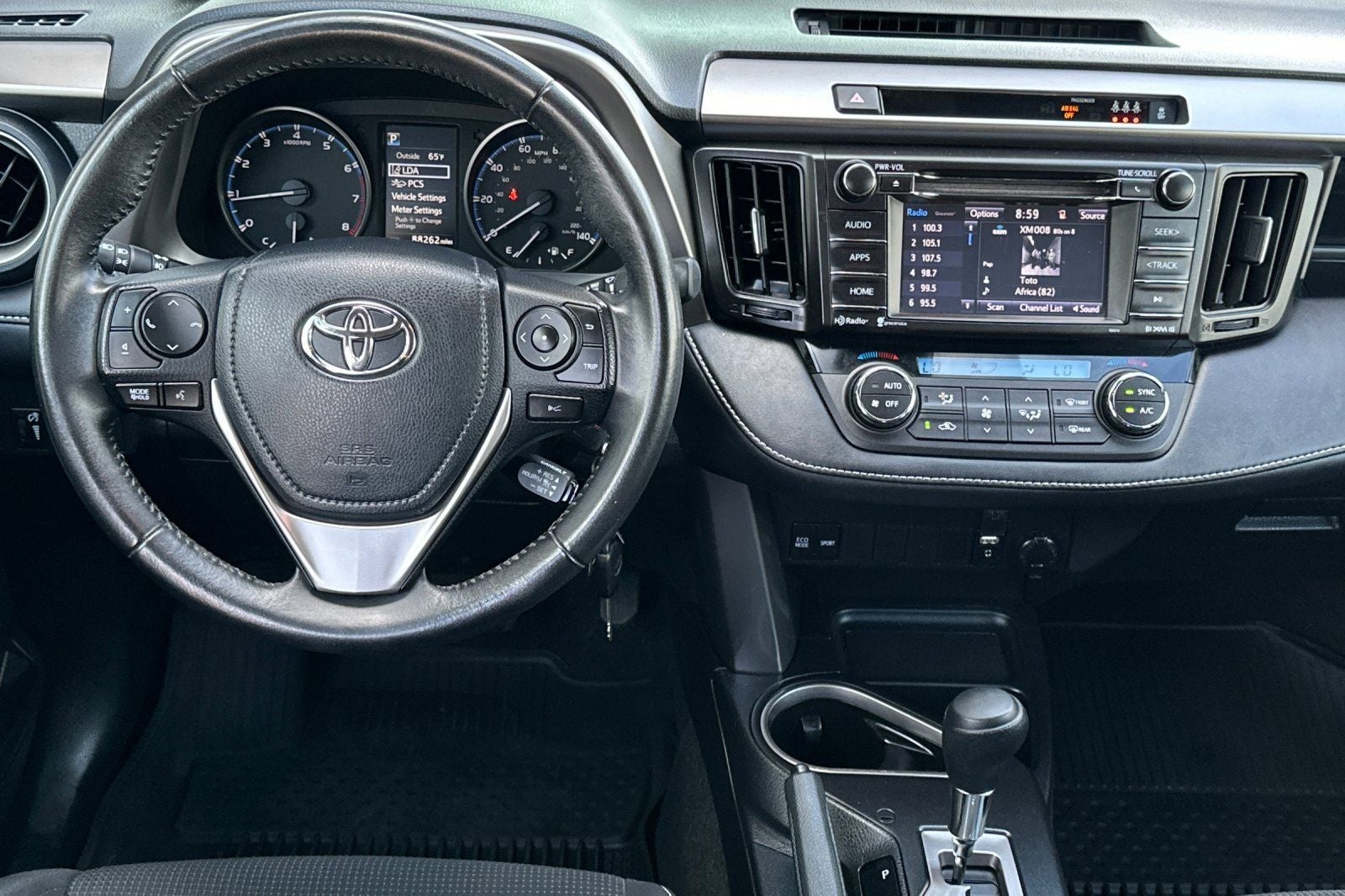 2017 Toyota RAV4 XLE