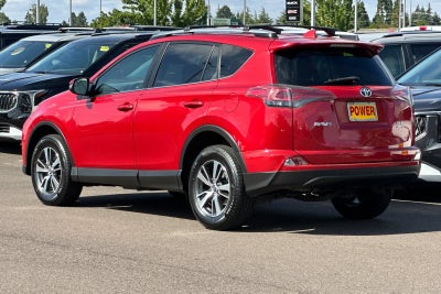 2017 Toyota RAV4 XLE