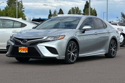 2018 Toyota Camry SE