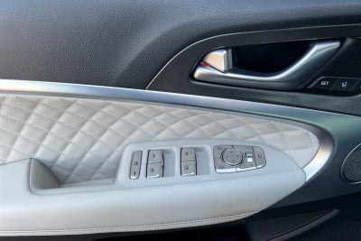 2024 Genesis G70 Base