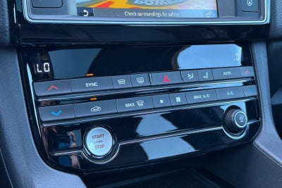 2017 Jaguar F-PACE 35t Prestige
