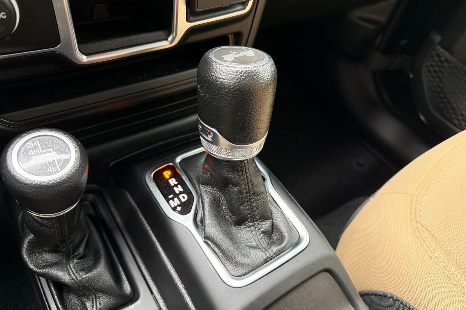 2023 Jeep Wrangler Base