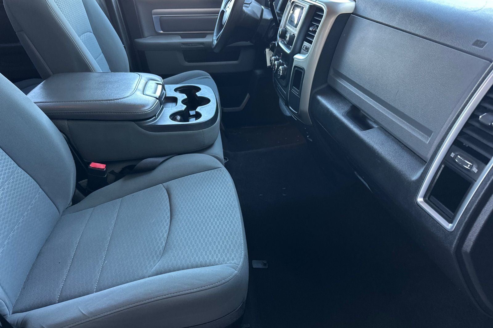 2013 RAM 1500 SLT