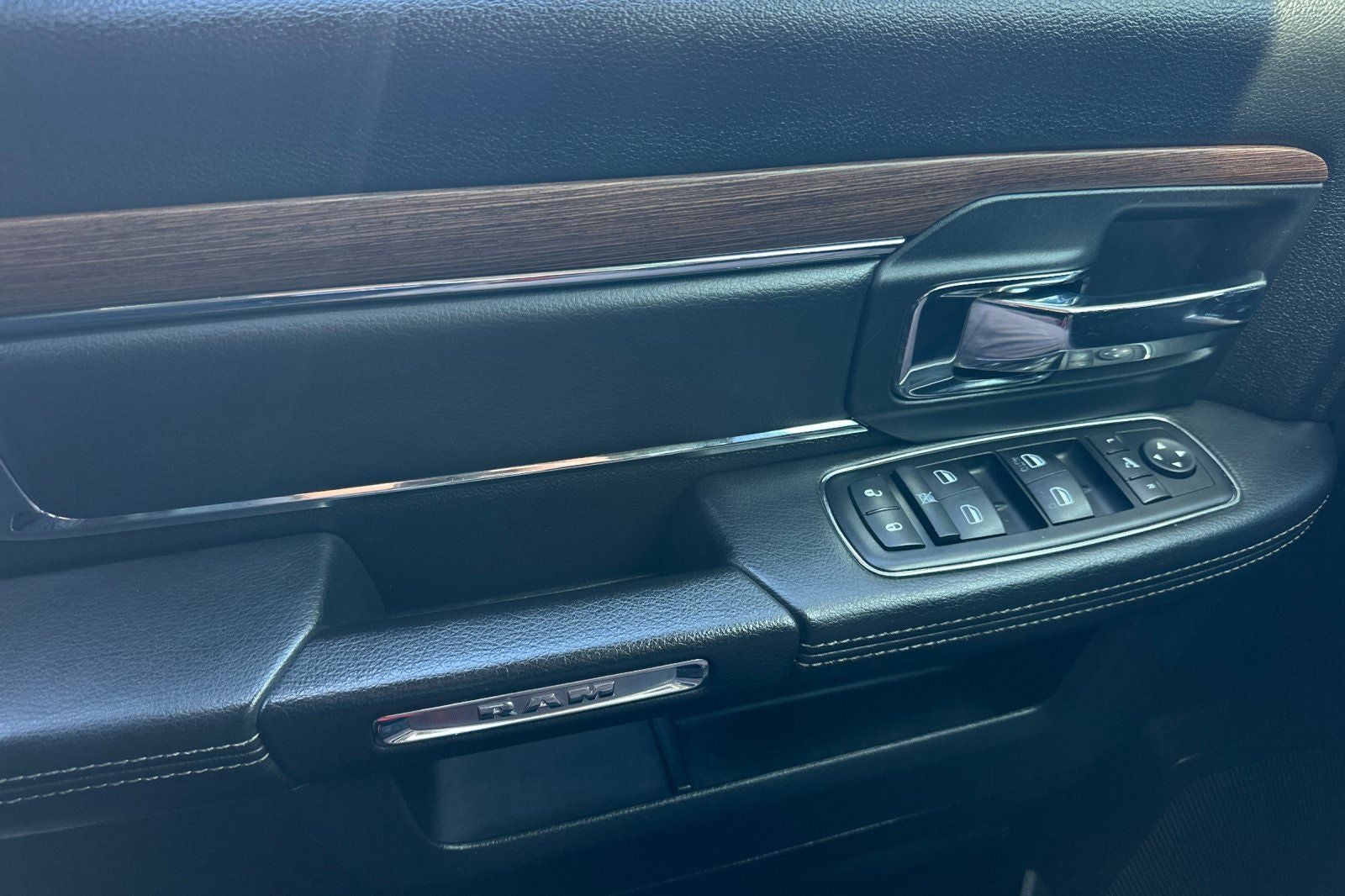 2015 RAM 1500 Laramie