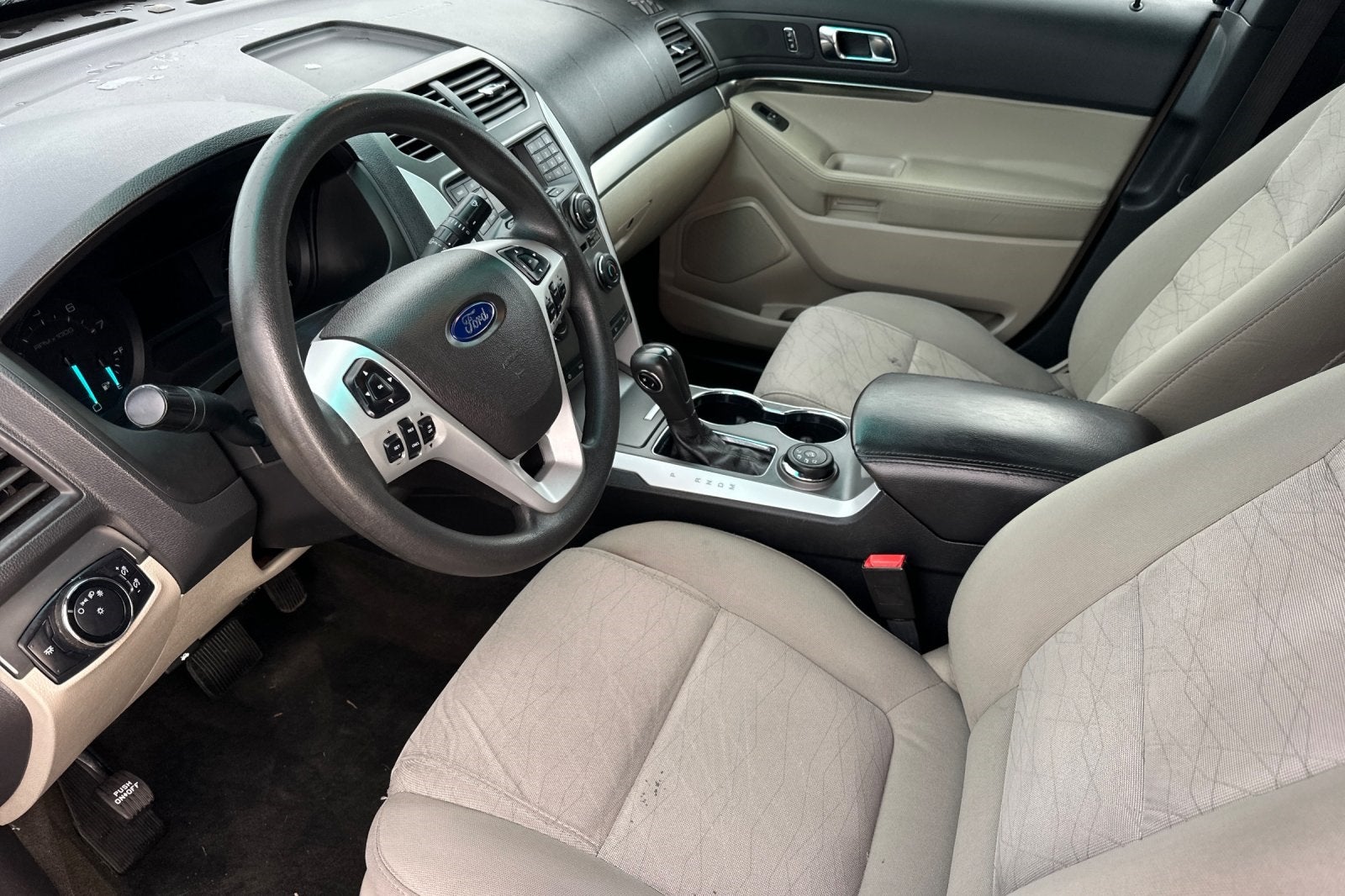 2015 Ford Explorer Base