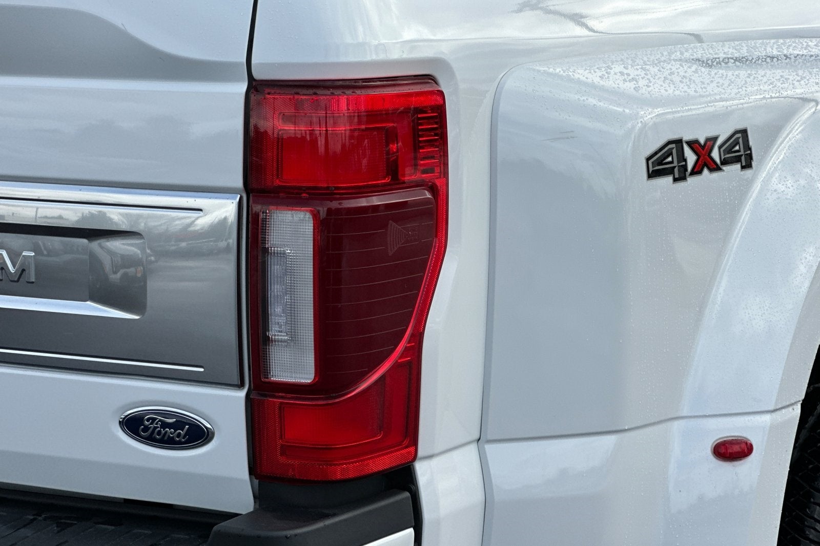 2022 Ford F-350SD Platinum