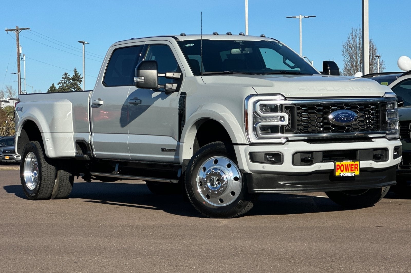 2025 Ford F-450SD Platinum