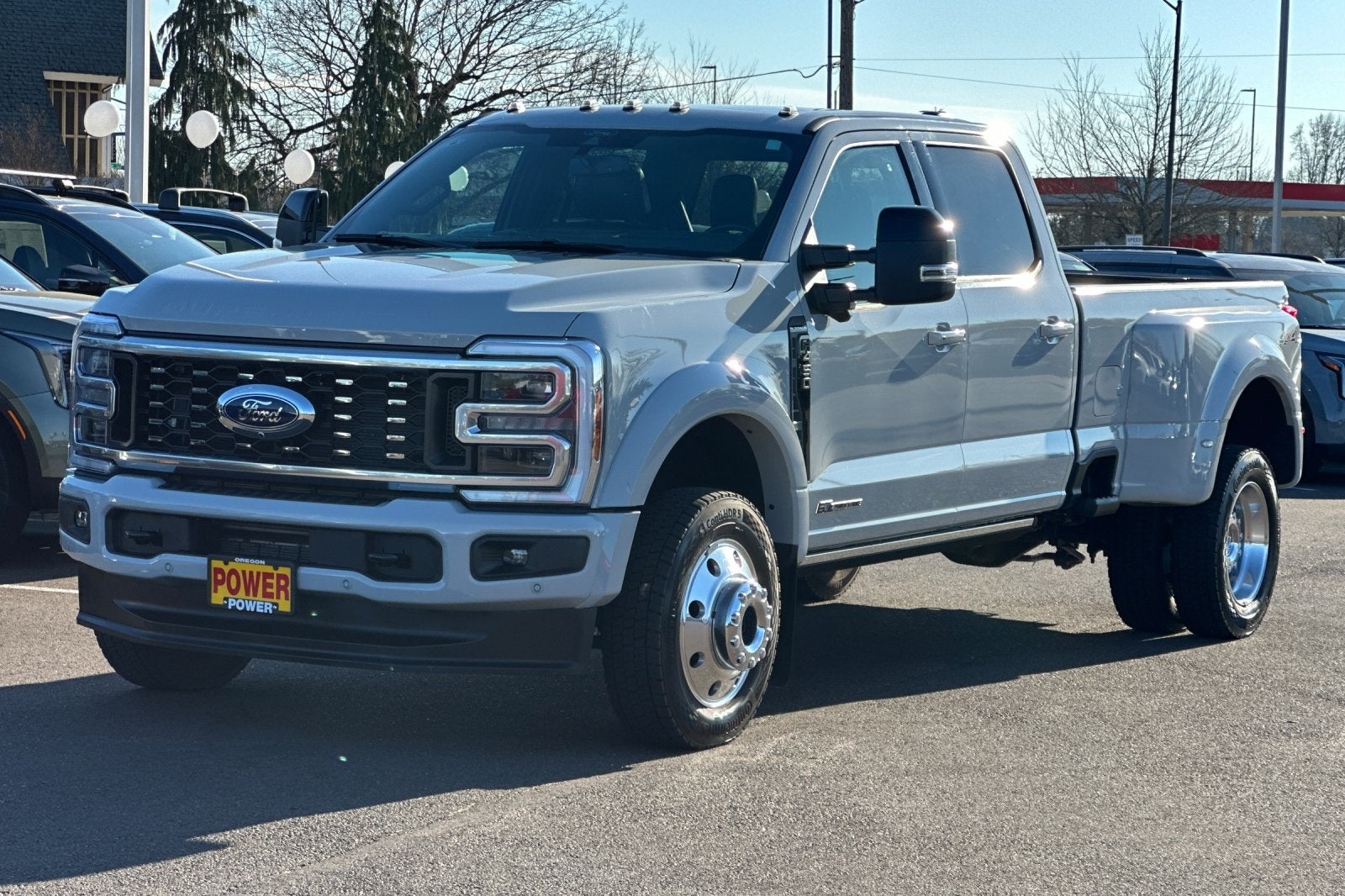 2025 Ford F-450SD Platinum