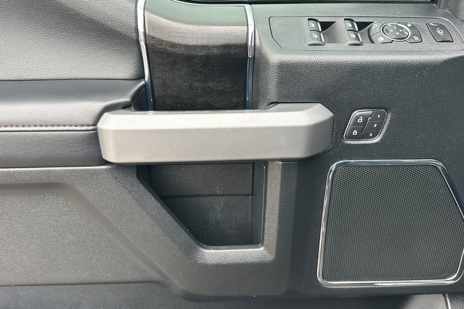 2019 Ford F-450SD Platinum