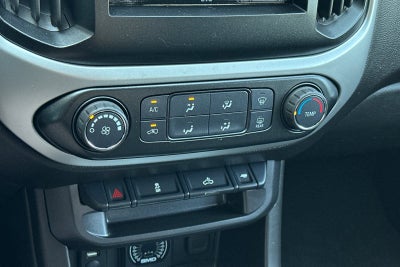 2017 Chevrolet Colorado LT